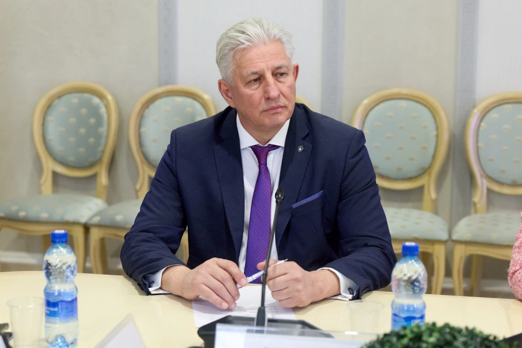 Исполнительный директор АРСИБ Виктор Минин Исполнительный директор АРСИБ Виктор Минин