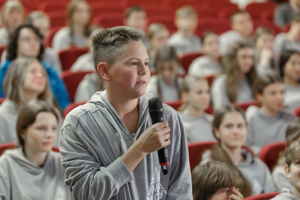 «Диалог на равных» в «Орлёнке» «Диалог на равных» в «Орлёнке»