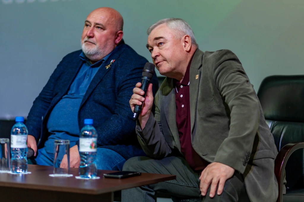 Встречи с Героями: диалог о мужестве и патриотизме для подрастающего поколения