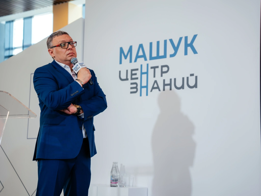 Ипполит Дюмулен, руководитель направления цифровой иммерсивной среды ВОД «Наставники России». 