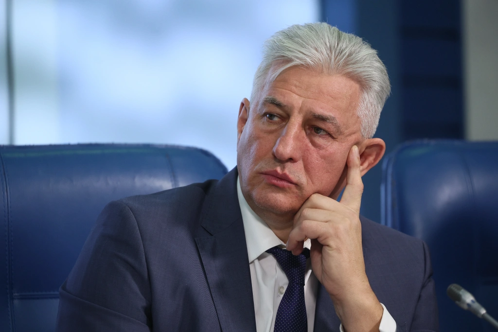Виктор Минин на пресс-конференции в ТАСС